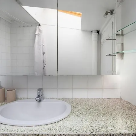 Joli Duplex Au Coeur Du Marais Parigi