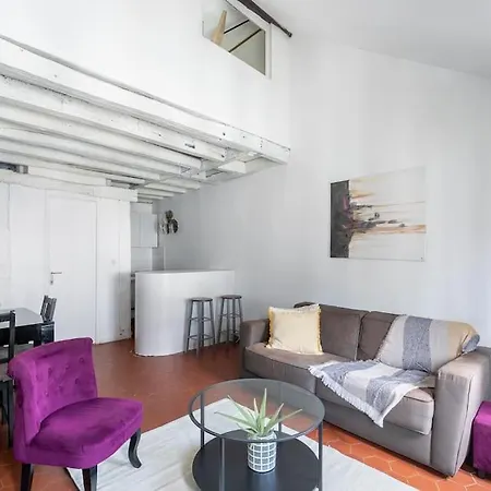 Appartamento Joli Duplex Au Coeur Du Marais Parigi